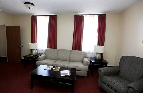 Broken Bow Hotel | Arrow Hotel