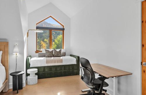 Edwards Apartment | Arrowhead Oasis with Resort Perks and 5 Min Walk to Lift