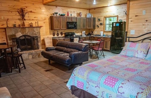 Lindale Cabin | Aspen - Rustic Chic Cabin In The Piney Woods Of East Texas by RedAwning