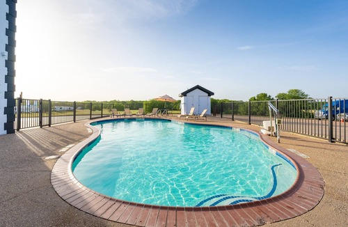 McGregor Hotel | Atria Hotel and RV McGregor