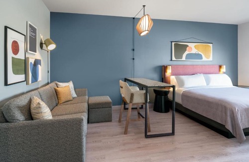 Dupont Hotel | Atwell Suites Denver Airport - Tower Road by IHG