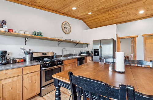 Kalispell House | Avalanche Cabin @ Explorer's Basecamp