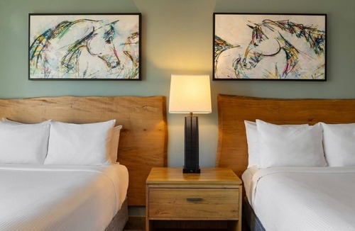 Avon Resort | Avon Resort 2 Bedroom with Spa & Hot Tub