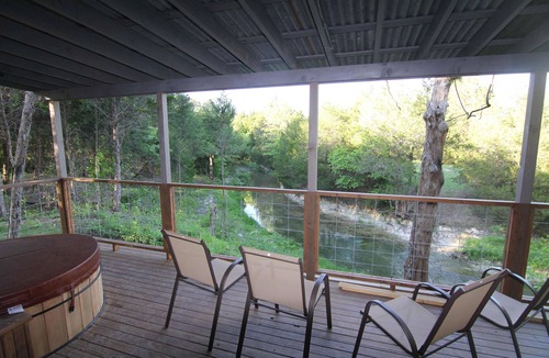 Glenn Heights Cabin | Awesome Couples Getaway