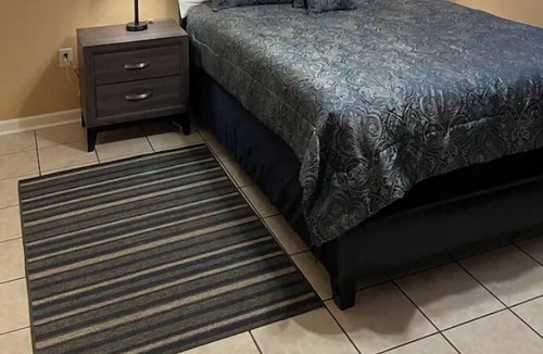 Shenandoah House | B Centrally located.13mi to LSU. Min from Woman’s.n
