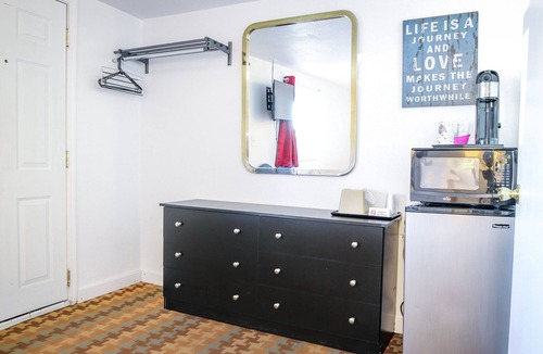 Baker City Hotel | Baker City Motel & RV Park