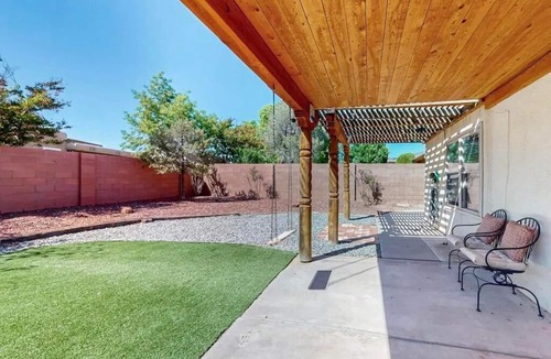 Paradise Hills Civic House | Balloon Fiesta Week just became available. Next to Golf Course Open Concept