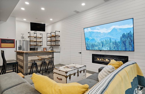 Stapleton Apartment | Basement Retreat w/Hot Tub! Gnome Sweet Gnome!
