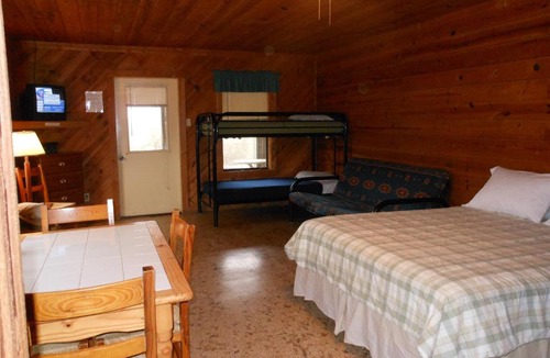 Bridgeport Resort | Bay Landing Camping Resort Cabin 20