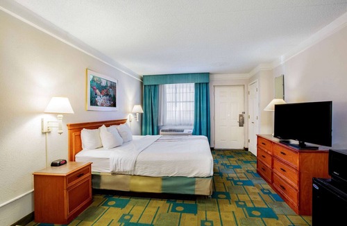 Abilene Hotel | Baymont by Wyndham Abilene