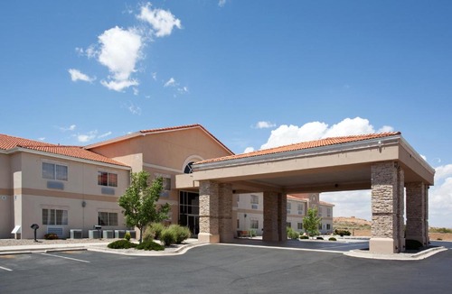 Belen Hotel | Baymont by Wyndham Belen NM