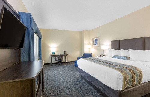 Des Moines Hotel | Baymont by Wyndham Des Moines Airport