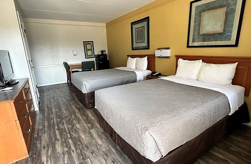 Nacogdoches Hotel | Baymont by Wyndham Nacogdoches Near University