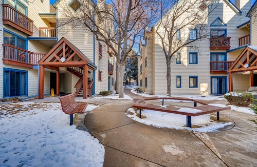 Greenwood Village Apartment | BC41244 Charming Studio