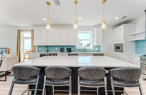 Mexico Beach House | Beachfront, 2nd level pool, 6Bd,7Ba, Sleep 20, Patio, fire pit.