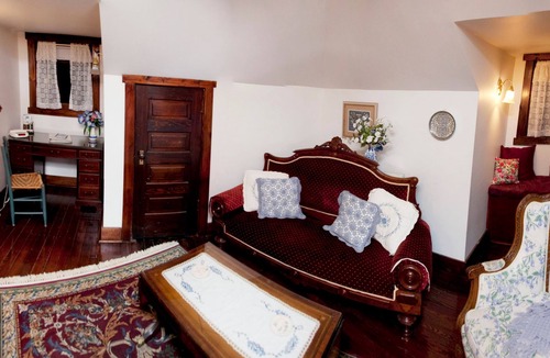 Alton Bed & Breakfast | Beall Mansion An Elegant Bed & Breakfast Inn