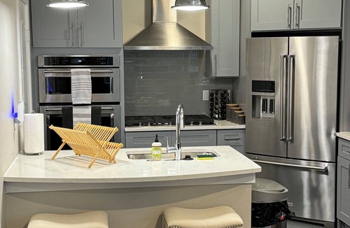 Arlington Condo | Beautiful 2-bedroom condo with AC and WiFi in lovely Arlington Tx.