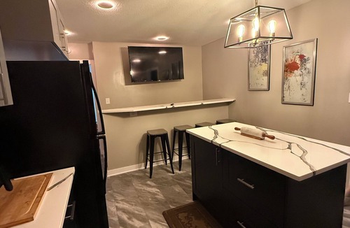 Lenexa House | Beautiful 2-bedroom house with AC in welcoming Lenexa