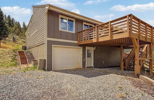 Lyons House | Beautiful 3-bedroom house in Lyons perfect for your getaway