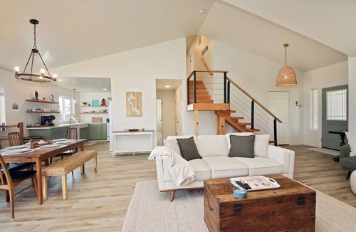 Freeland House | Beautiful 4-bedroom family-friendly house perfect for relaxing island getaways