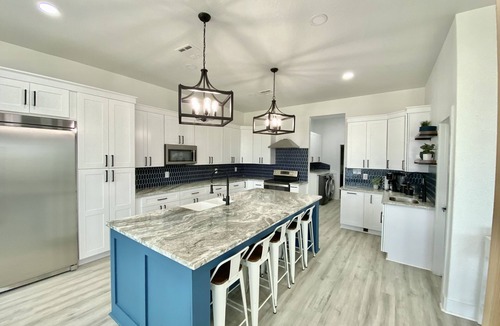 Freeport House | Beautiful 8Bed/7Bath Beach View Home for the entire Family