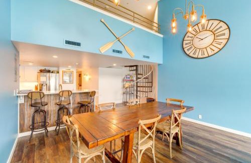 Chelan House | Beautiful Condo w/Balcony on Lake Chelan!