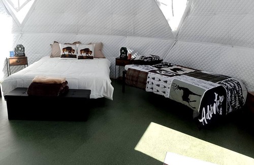 Plains RV Rental | Beautiful Dome for a Romantic Glamping Escape with Breathtaking Views in Montana