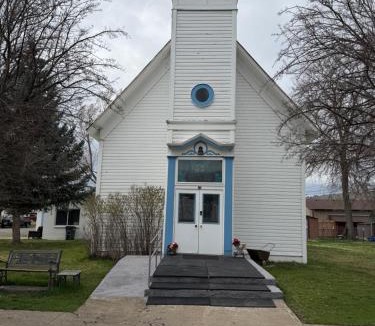 Elgin Villa | Beautiful Historic Church