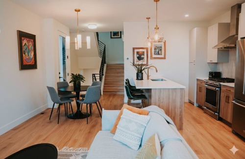 West Colfax House | Beautiful & Modern 4BR Home Near Sloan’s Lake