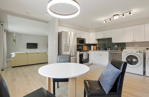 Northwest Arvada House | Beautiful Quite Furnished Home in Arvada - 10473