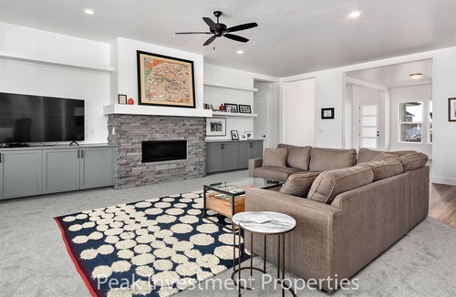 Garden City House | Beautiful Single Level Home at Dry Creek Ranch-- Lots of Light