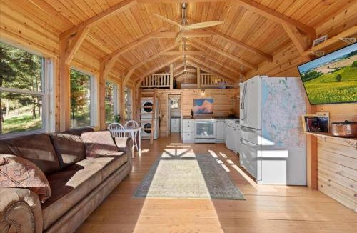 Florence House | Beautiful tiny house retreat close to Missoula