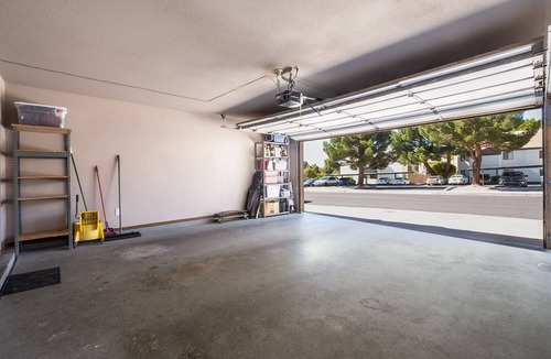 Bear Canyon House | Beautiful Townhome in NE Albuquerque