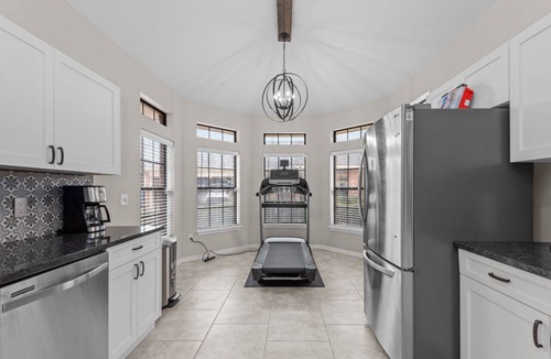 Crown Colony House | BeautifulQuietHomePerfect4Stay in Lufkin, Texas!