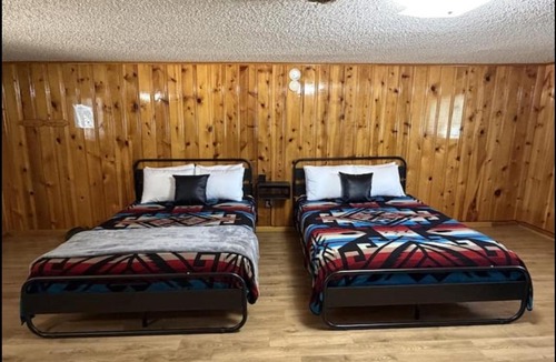 Red River Ski Chalet | Bellamy's Ski Haus