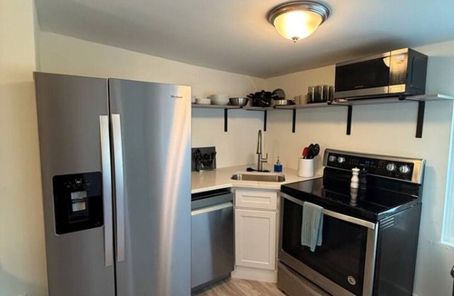 Benton Park Apartment | Benton Park Gem - MO3S