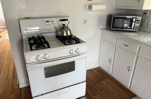 Cortez House | BEST VALUE IN TOWN! Spacious 2 Bedroom 1 Bath in heart of Downtown Cortez, CO