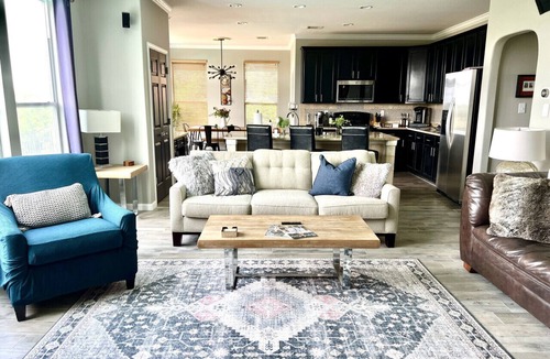Stone Oak House | Best View in SATX! Exclusive Hilltop Gem|POOL|HTub
