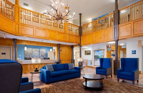 Glen Rose Hotel | Best Western Dinosaur Valley Inn & Suites