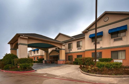 Madisonville Hotel | Best Western Executive Inn & Suites