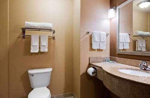 Granbury Hotel | Best Western Granbury Inn & Suites
