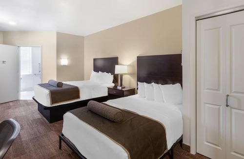 Lusk Hotel | Best Western Pioneer