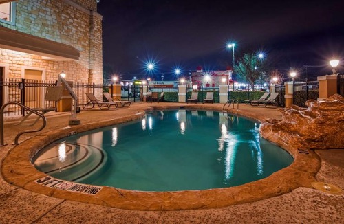 Forney Hotel | Best Western Plus Christopher Inn & Suites