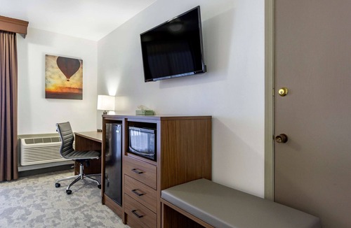 Moses Lake Hotel | Best Western Plus Lake Front Hotel