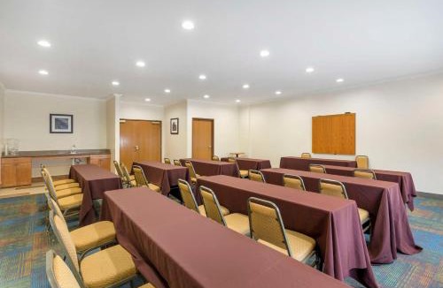 Lake Worth Hotel | Best Western Plus Lake Worth Inn & Suites