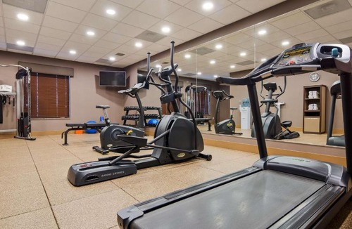 Lincoln Hotel | Best Western Plus Lincoln Inn & Suites
