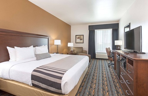 Lincoln Hotel | Best Western Plus Lincoln Inn & Suites
