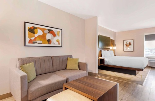 Brownwood Hotel | Best Western Plus Riata
