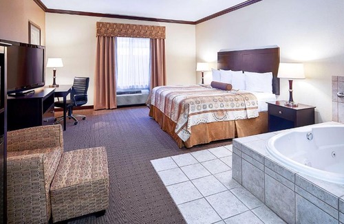 Athens Hotel | Best Western Plus Royal Mountain Inn & Suites