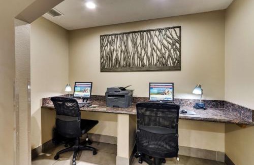 Wichita Falls Hotel | Best Western Plus University Inn & Suites